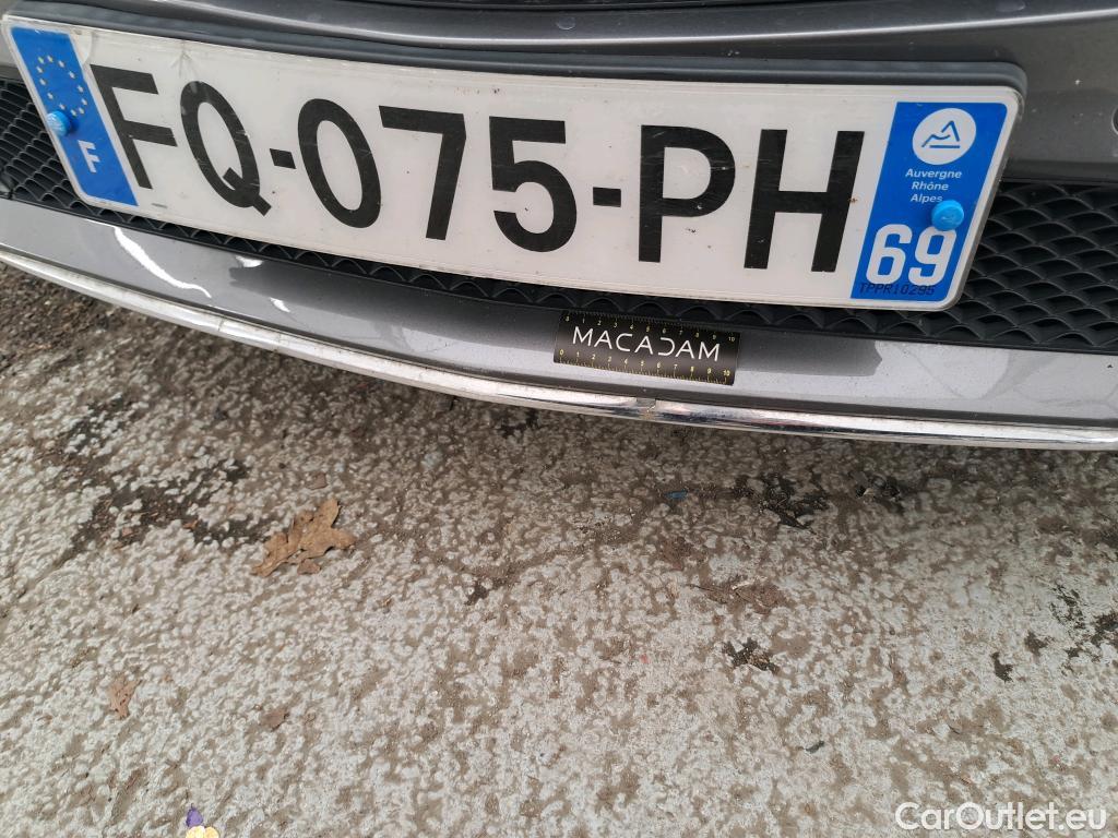  Mercedes  B-Klasse MERCEDES-BENZ Classe B / 2019 / 5P / monospace B 200 d Business Line BA8 #16