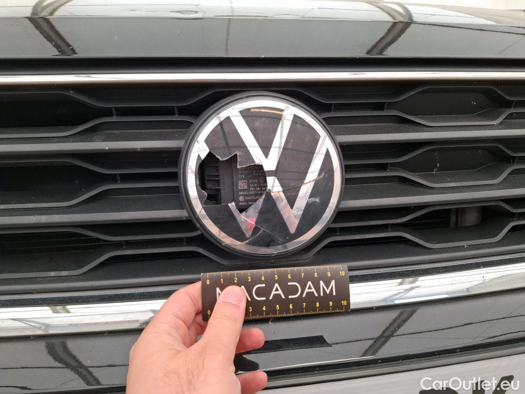  Volkswagen  T-ROC VOLKSWAGEN  / 2017 / 5P / SUV 1.5 TSI 150 EVO CARAT DSG7 #7