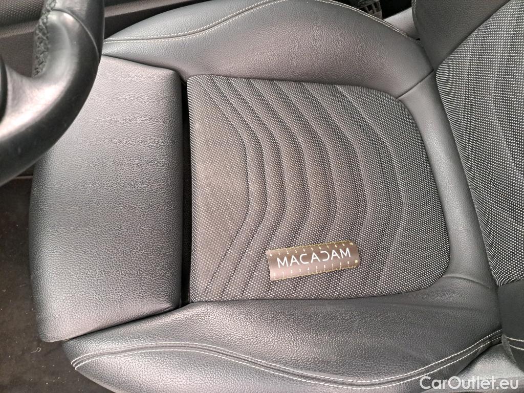  Mercedes  B-Klasse MERCEDES-BENZ Classe B / 2019 / 5P / monospace B 200 d Business Line BA8 #30