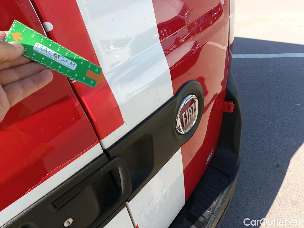 Fiat  Doblo FIAT Doblò Cargo/2015/4P/furgón derivado de turismo Base Maxi 1.3 Mjet 70kW Carga Aumentada #17