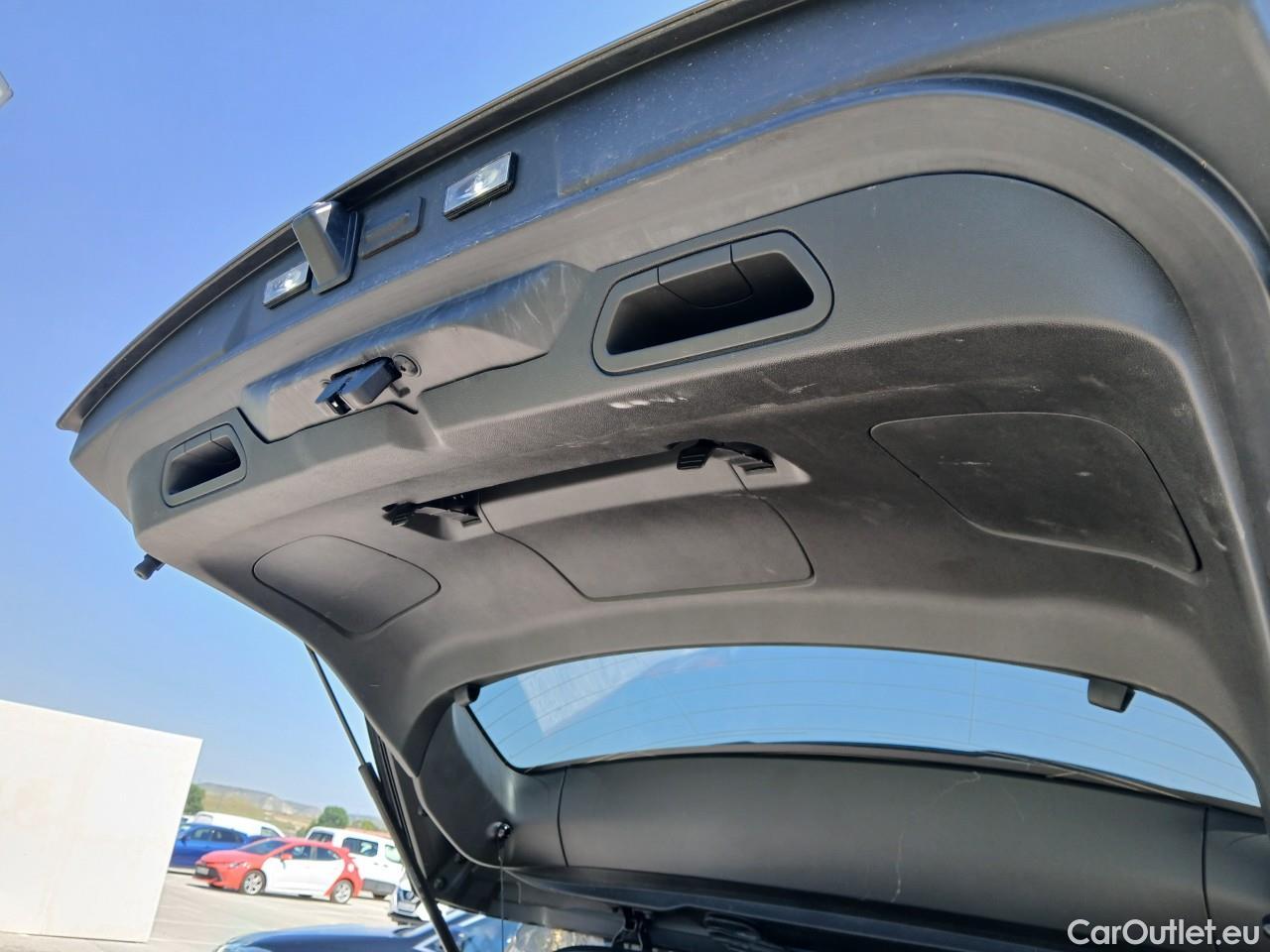  Opel   Grandland X Grandland X Opel 2020 1.2 Turbo 130CV MT6 E6d #39