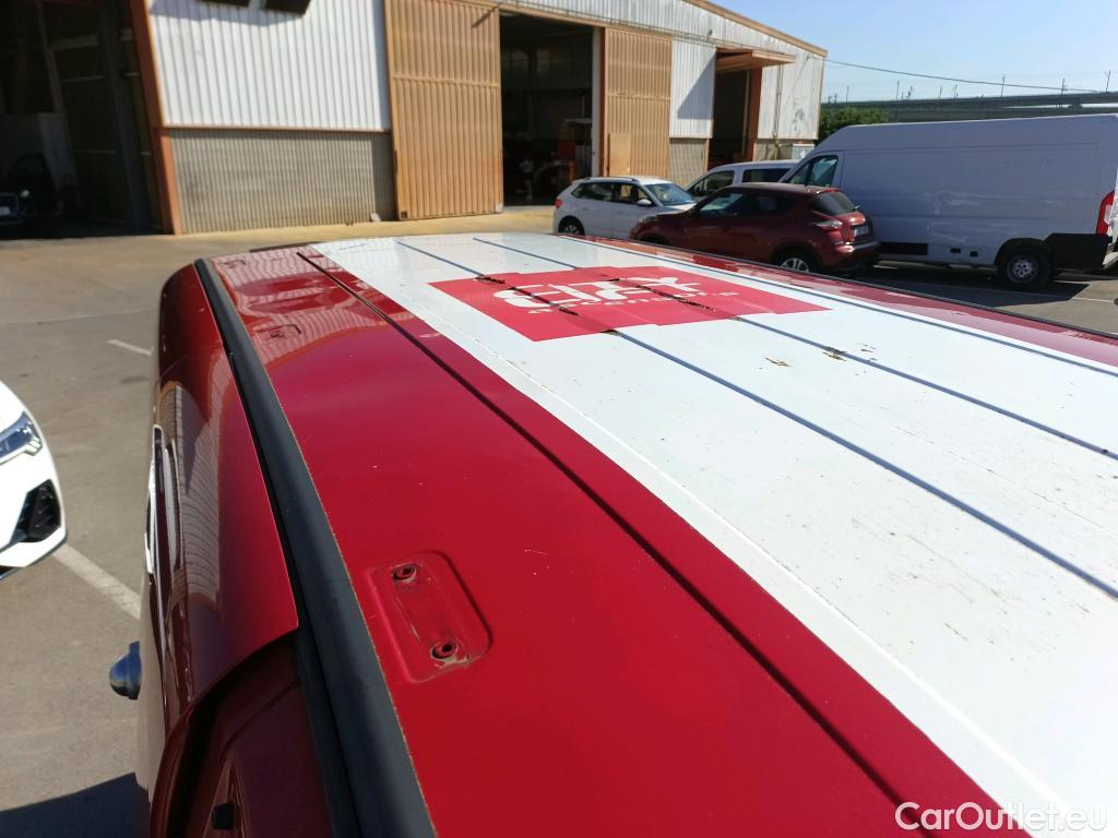  Fiat  Doblo FIAT Doblò Cargo/2015/4P/furgón derivado de turismo Base Maxi 1.3 Mjet 70kW Carga Aumentada #8