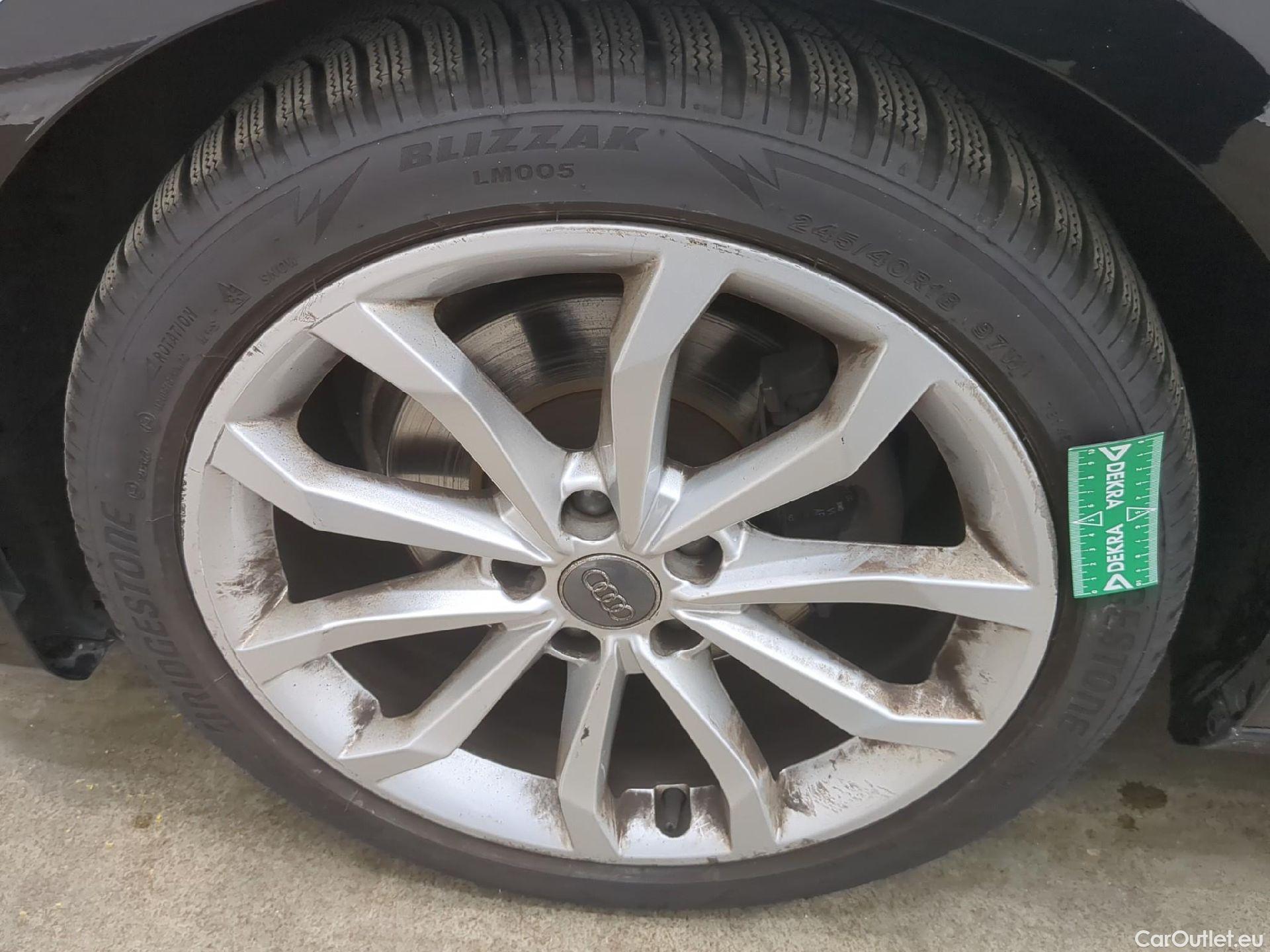  Audi  A4  Avant 35 TDI S line 2.0 TDI 165CV BVA7 E6dT #7