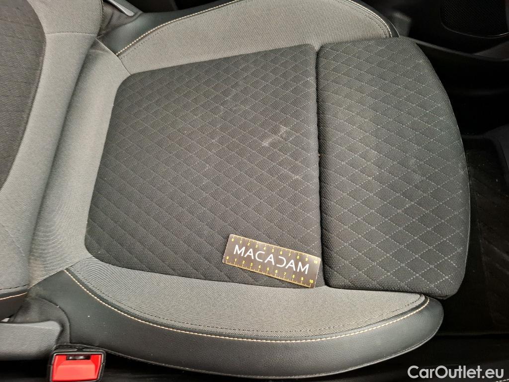  Opel   Grandland X Grandland X Business Edition 1.2 Turbo 130CV BVA8 E6d #50
