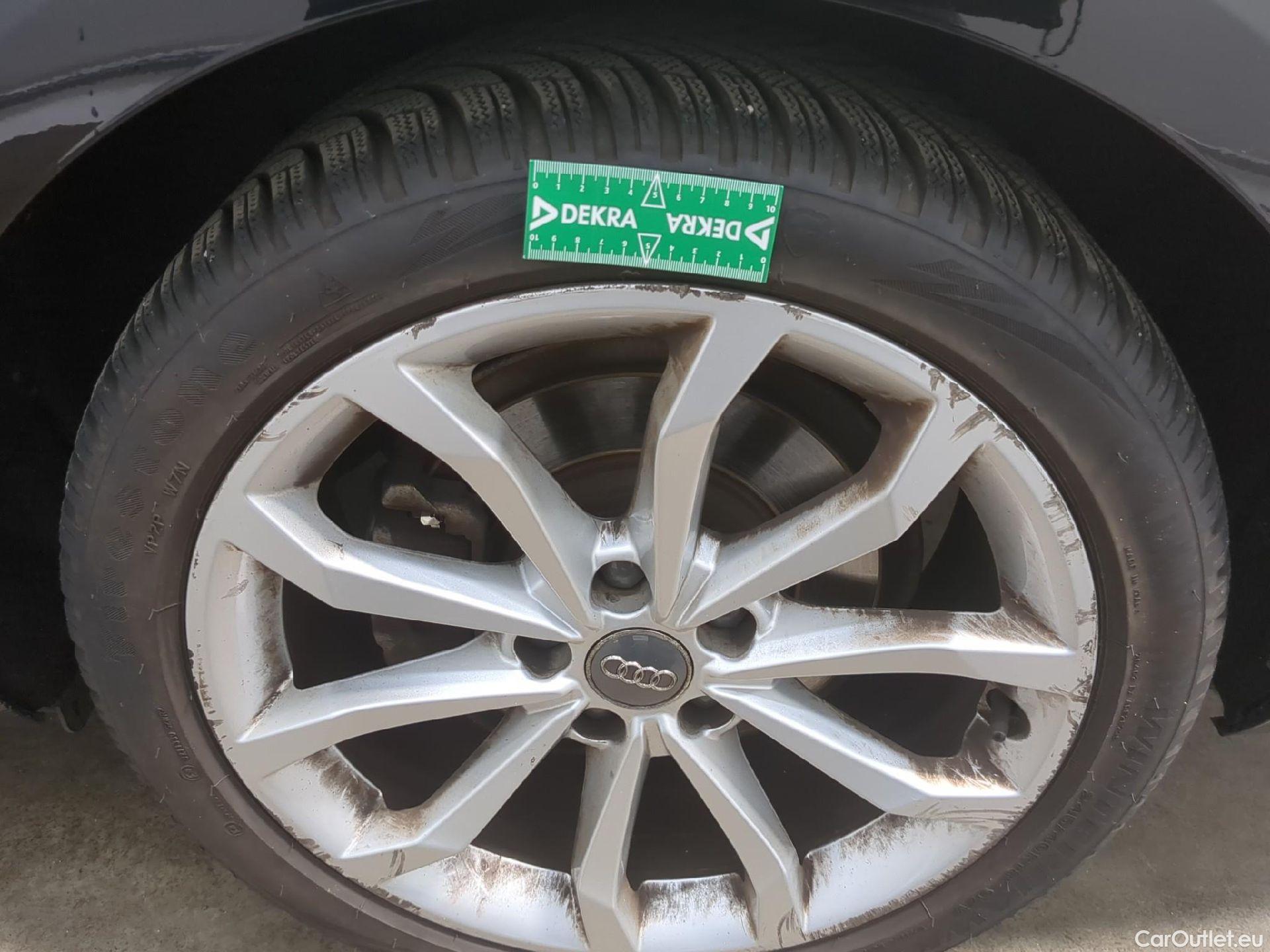  Audi  A4  Avant 35 TDI S line 2.0 TDI 165CV BVA7 E6dT #9