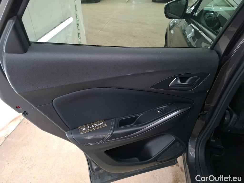  Opel   Grandland X Grandland X Business Edition 1.2 Turbo 130CV BVA8 E6d #8