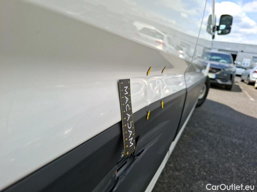  Volkswagen  Crafter  Fourgon Fourgon 35 lang mit Hochdach FWD 2.0 140CV BVM6 #3