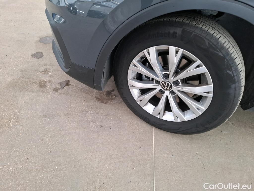  Volkswagen  Tiguan  Life Plus 1.5 TSI 150CV BVA7 E6d #4