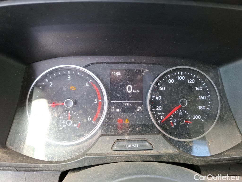  Volkswagen  Crafter  Fourgon Fourgon 35 lang mit Hochdach FWD 2.0 140CV BVM6 #81