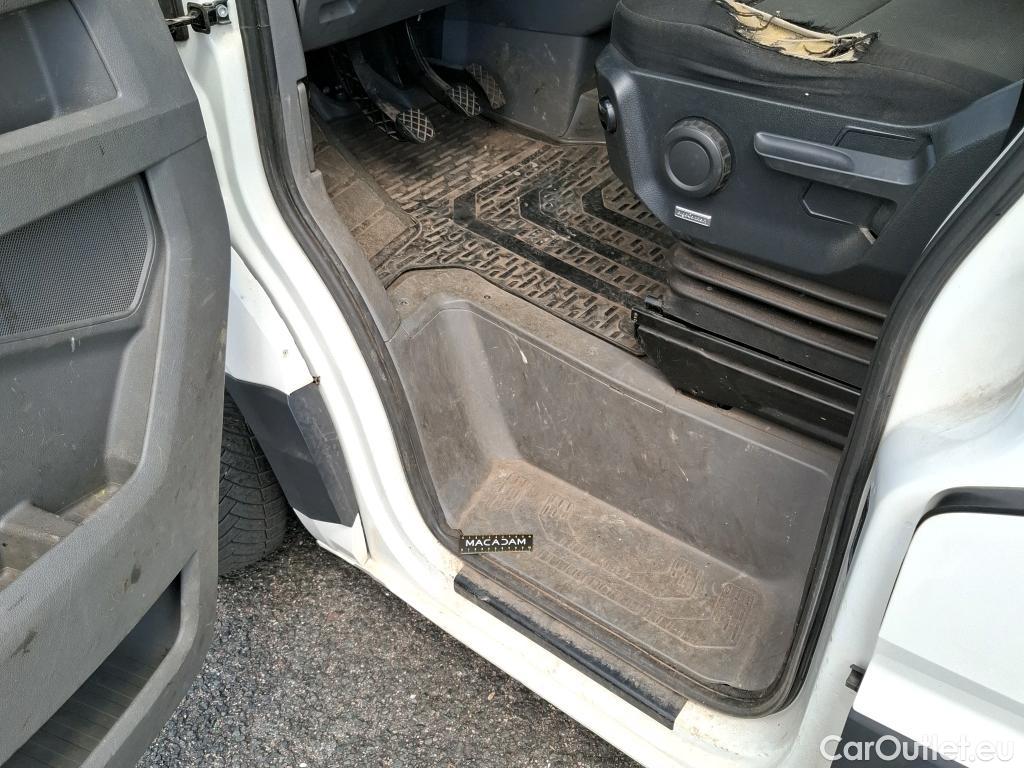  Volkswagen  Crafter  Fourgon Fourgon 35 lang mit Hochdach FWD 2.0 140CV BVM6 #29