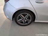  Mercedes  A-Klasse MERCEDES-BENZ CLASSE A / 2018 / 5P / BERLINA A 200 AUTOMATIC PREMIUM #18
