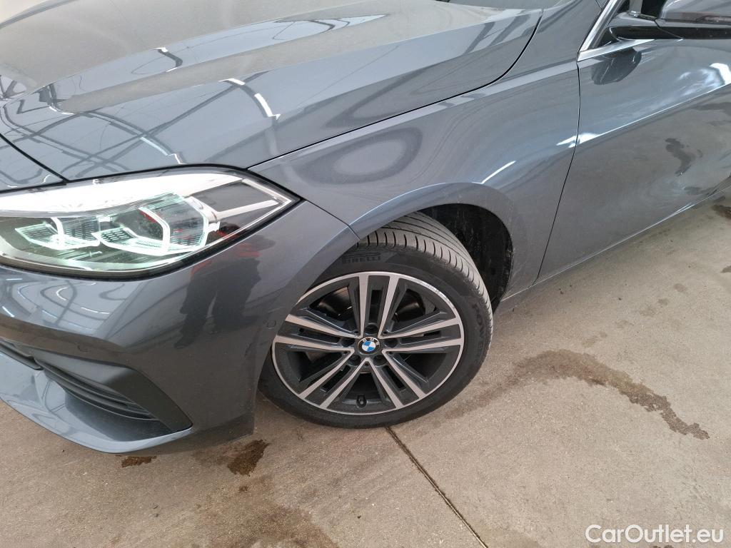  Bmw  Serie 1 Série 1 Berline 118 d Lounge 2.0 150CV BVA8 E6d #17