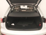  Audi  Q3 Audi  35 TDI S Tronic Business Edition 5d #13