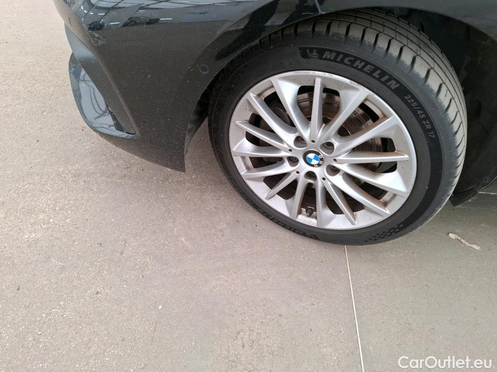  Bmw  Serie 1 BMW Série 1 / 2019 / 5P / Berline 1.5 116D DKG7 Business Design #20