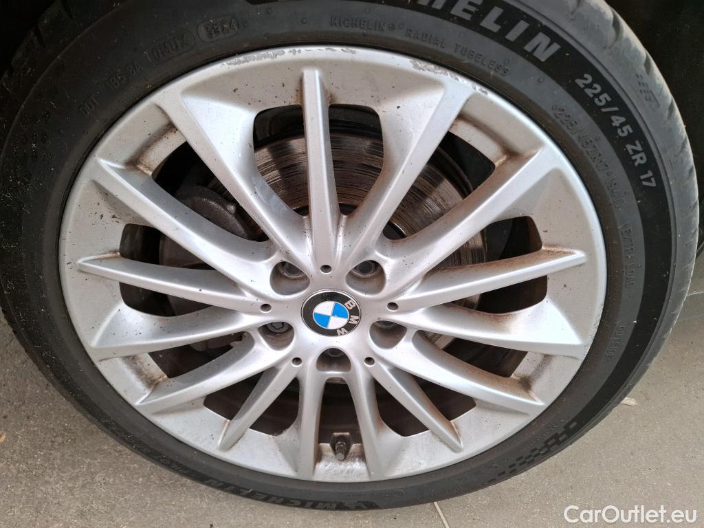  Bmw  Serie 1 BMW Série 1 / 2019 / 5P / Berline 1.5 116D DKG7 Business Design #21