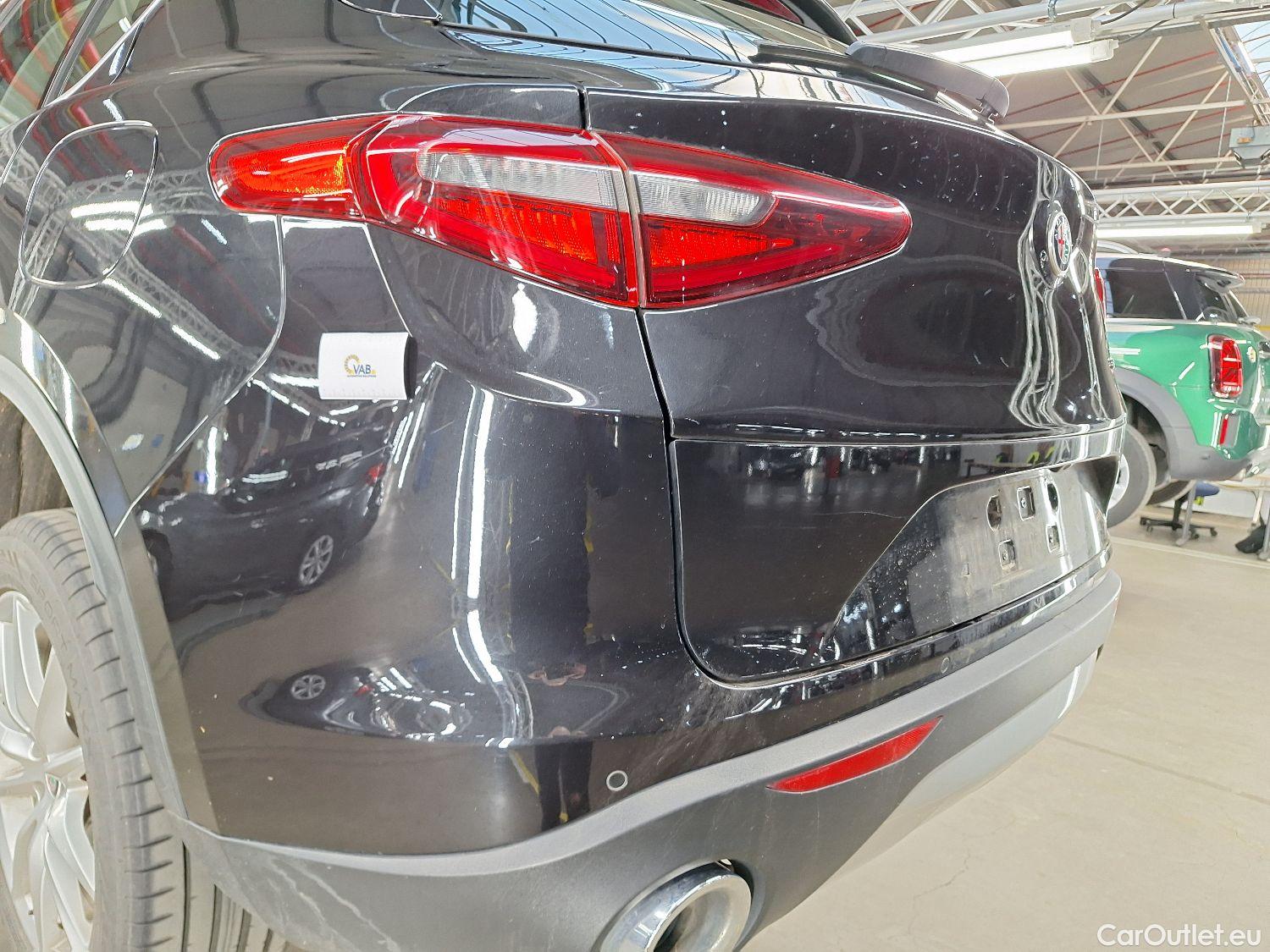 Alfa Romeo   STELVIO Alfa Romeo, '17, Alfa Romeo 2.2 D 190 Lusso 5d #3