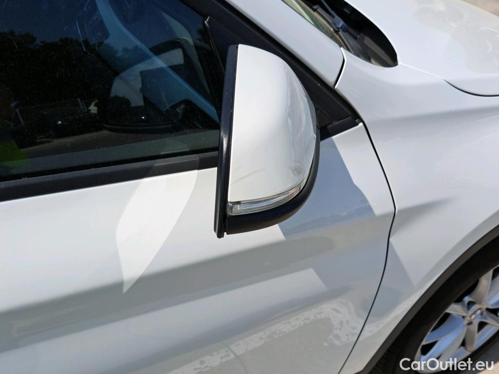  Bmw  X1 BMW  / 2015 / 5P / todoterreno sDrive18d #4