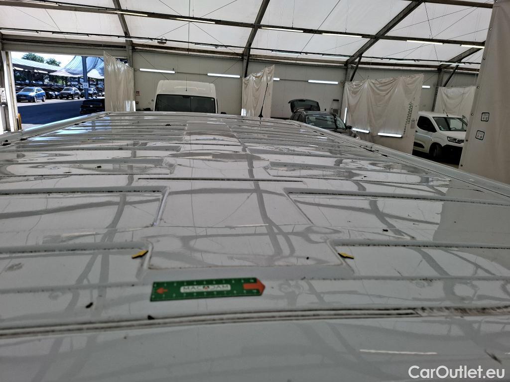  Renault  Trafic  III Fourgon L2H1 1300 Confort 1.6 dCi 120CV BVM6 E6dT #15