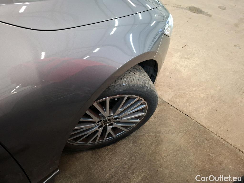  Mercedes  CLA-Klasse MERCEDES-BENZ CLA Coupe / 2019 / 4P / Coupé CLA 200 d Business Line BA8 #21