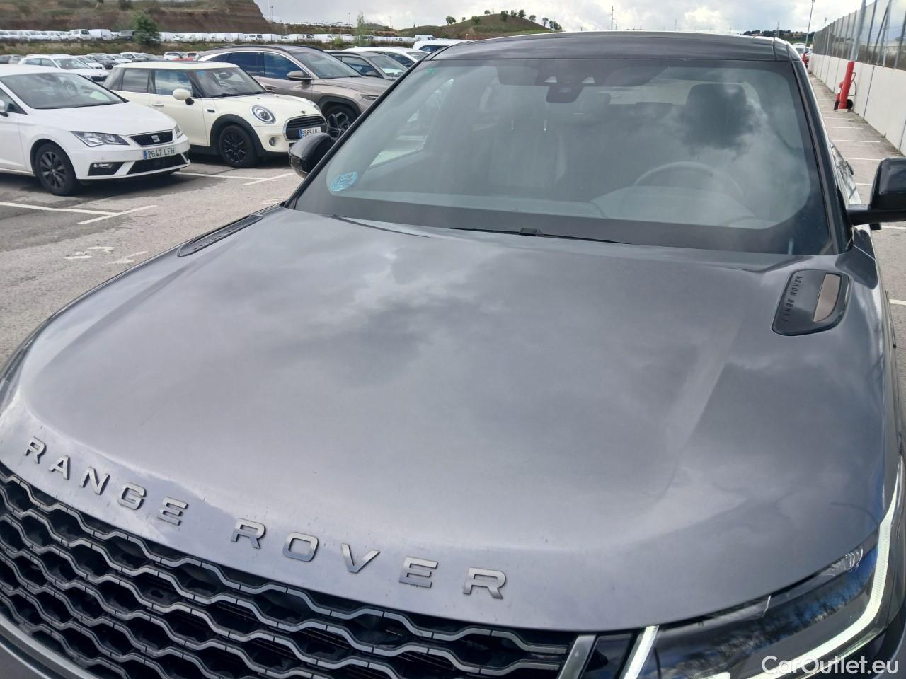  Land Rover  Range Rover LAND ROVER  Velar / 2017 / 5P / todoterreno 3.0 D275 202kW R-Dynamic SE 4WD Auto #4