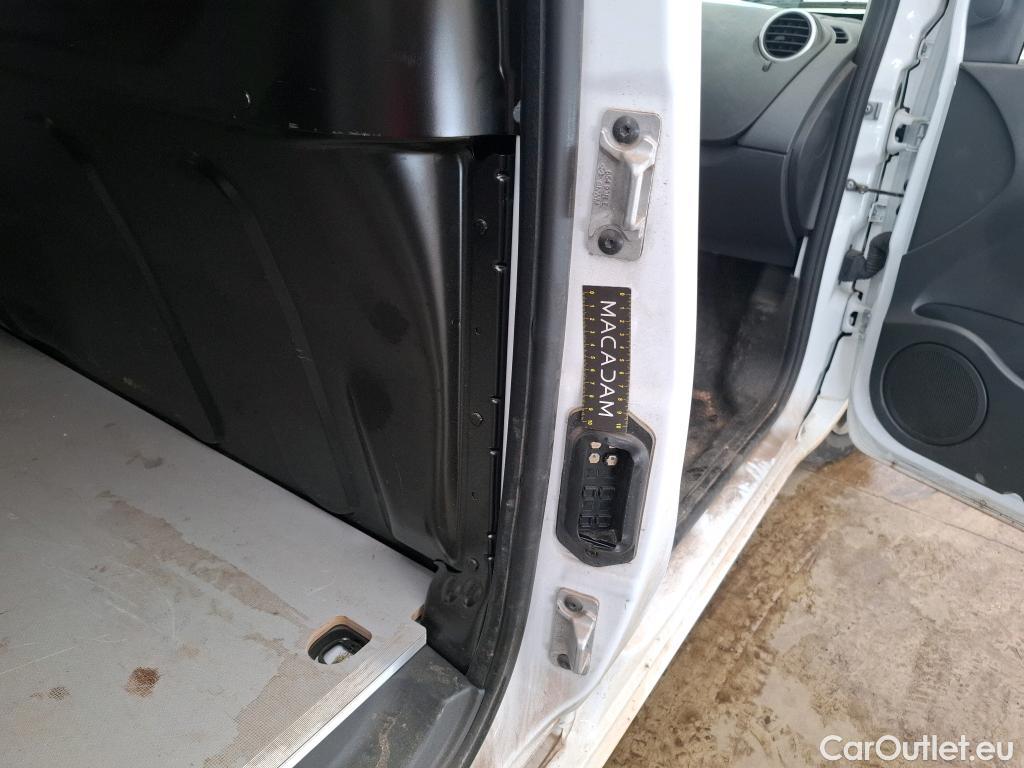 Renault  Kangoo  II Express Extra (Série Spéciale) 1.5 dCi 95CV BVM6 E6dT #7