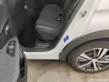  Peugeot  3008 Peugeot  Hybrid 225 e-Auto8 Active Pack 5d #35