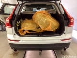  Volvo  XC60 T8 AWD Momentum Adv Edit Panorama Drag #8