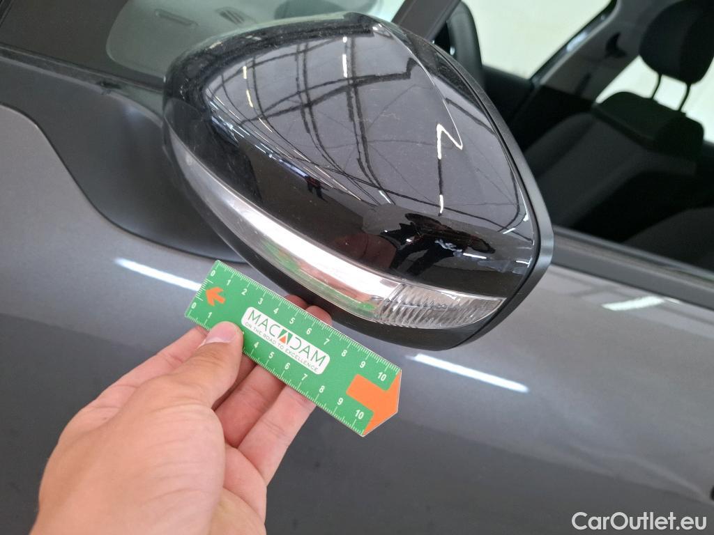 Citroen  C3  Shine Business 1.2 PureTech 110CV BVM6 E6d #20