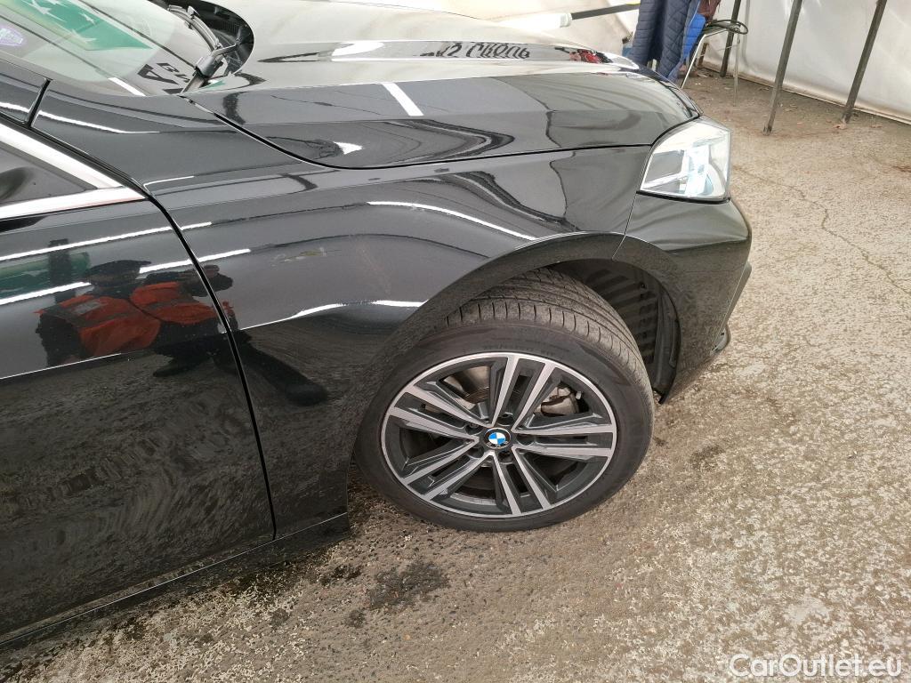  Bmw  Serie 1 BMW Série 1 / 2019 / 5P / Berline 116i Business Design #8