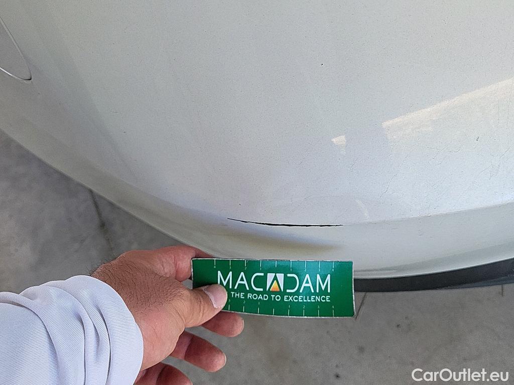  Tesla  Model 3 TESLA  / 2023 / 4P / sedán RWD (AC) #22