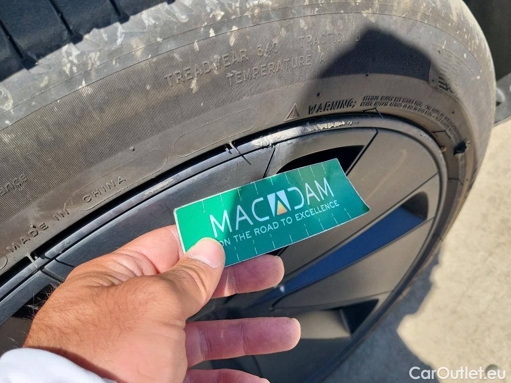  Tesla  Model 3 TESLA  / 2023 / 4P / sedán RWD (AC) #12