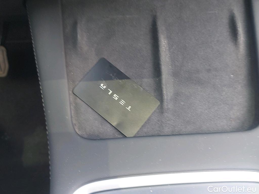  Tesla  Model 3 TESLA  / 2018 / 4P / sedán RWD #1
