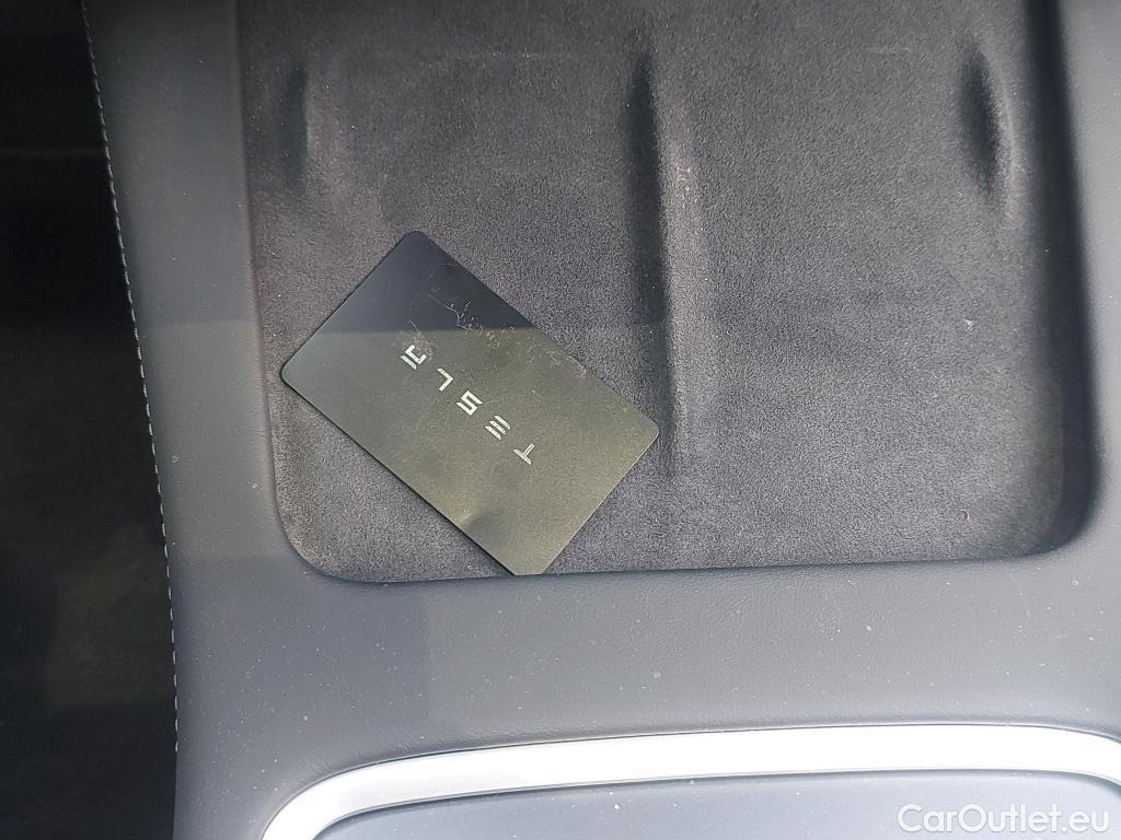  Tesla  Model 3 TESLA  / 2018 / 4P / sedán RWD #2