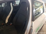  Renault  Zoe RENAULT  / 2019 / 5P / BERLINA  LIFE R110 #96