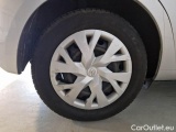  Toyota  Yaris TOYOTA  / 2017 / 5P / BERLINA 1.5 HYBRID BUSINESS #74