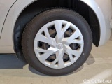  Toyota  Yaris TOYOTA  / 2017 / 5P / BERLINA 1.5 HYBRID BUSINESS #76