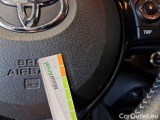  Toyota  Yaris TOYOTA  / 2017 / 5P / BERLINA 1.5 HYBRID BUSINESS #83