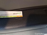 Toyota  Yaris TOYOTA  / 2017 / 5P / BERLINA 1.5 HYBRID BUSINESS #117