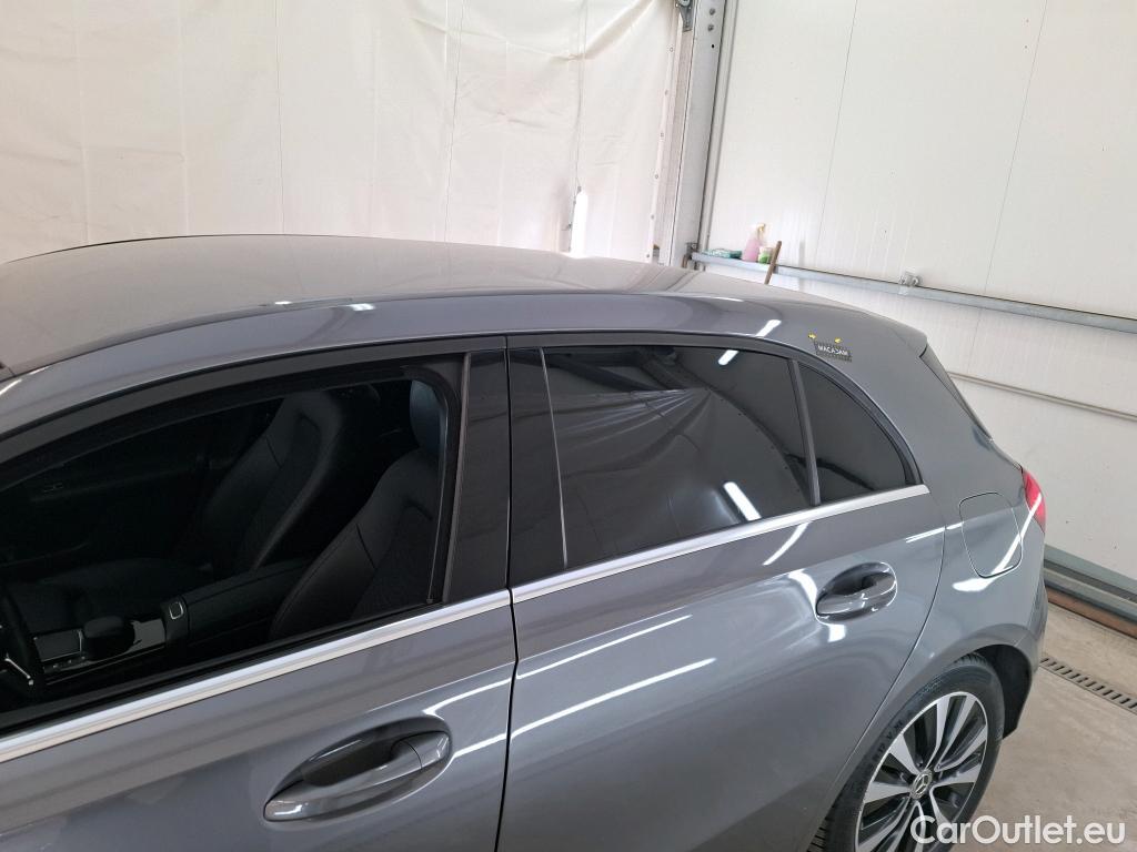  Mercedes  A-Klasse MERCEDES-BENZ Classe A Compact / 2018 / 5P / Berline A 200 d Business Line 8G-DCT #41