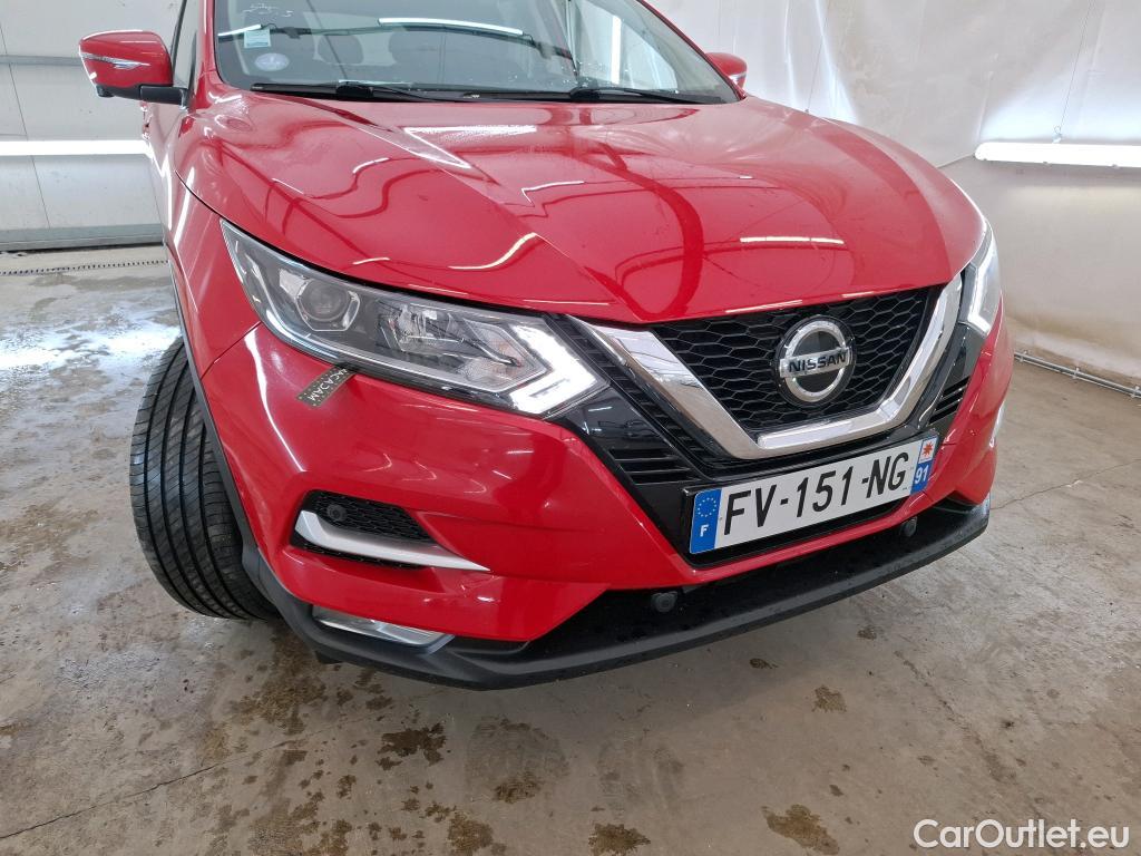  Nissan  Qashqai NISSAN  / 2017 / 5P / Crossover 1.3 DIG-T 140 N-Connecta #1