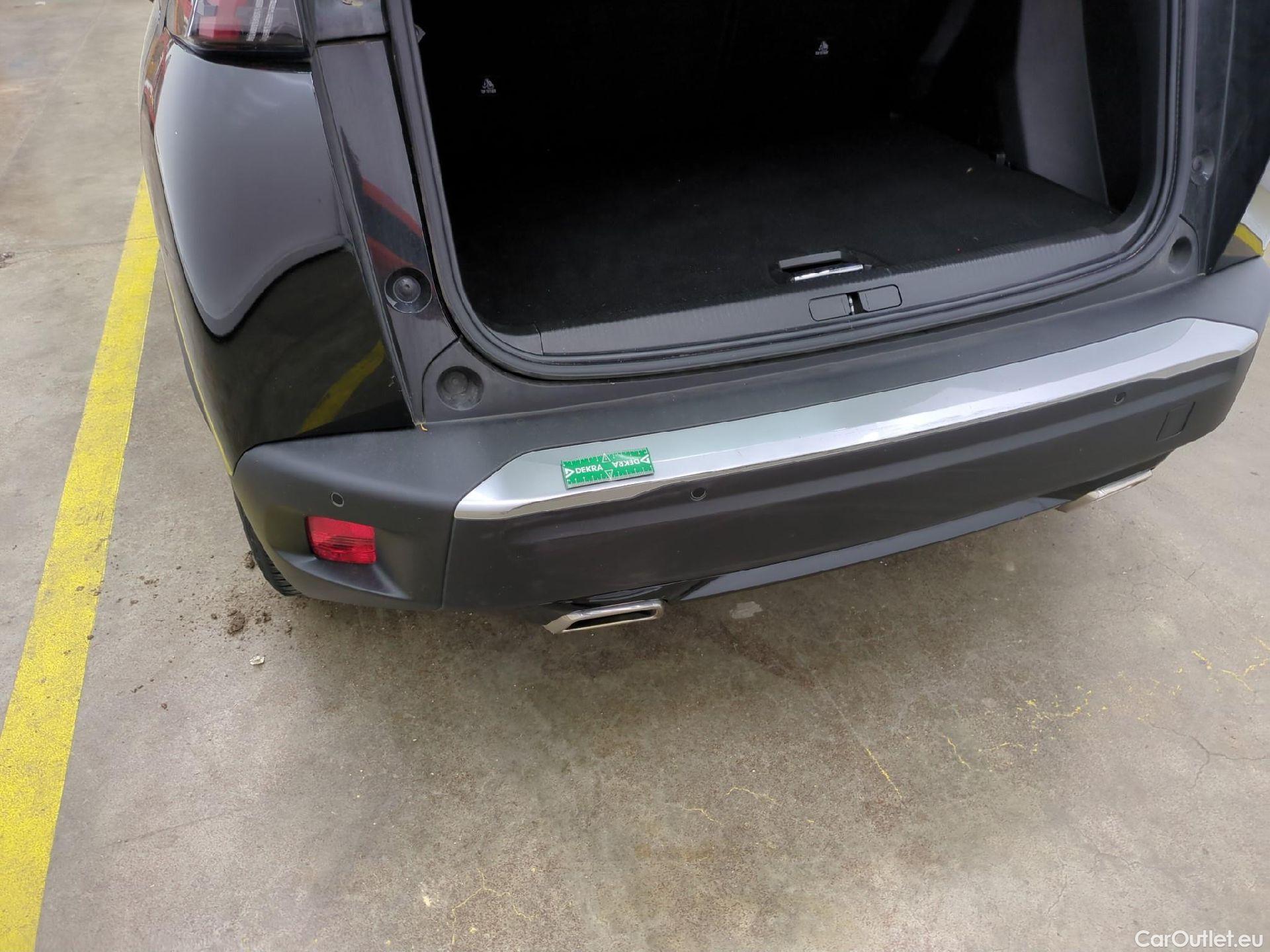  Peugeot  2008  Active Pack 1.2 PureTech 130CV BVA8 E6d #24