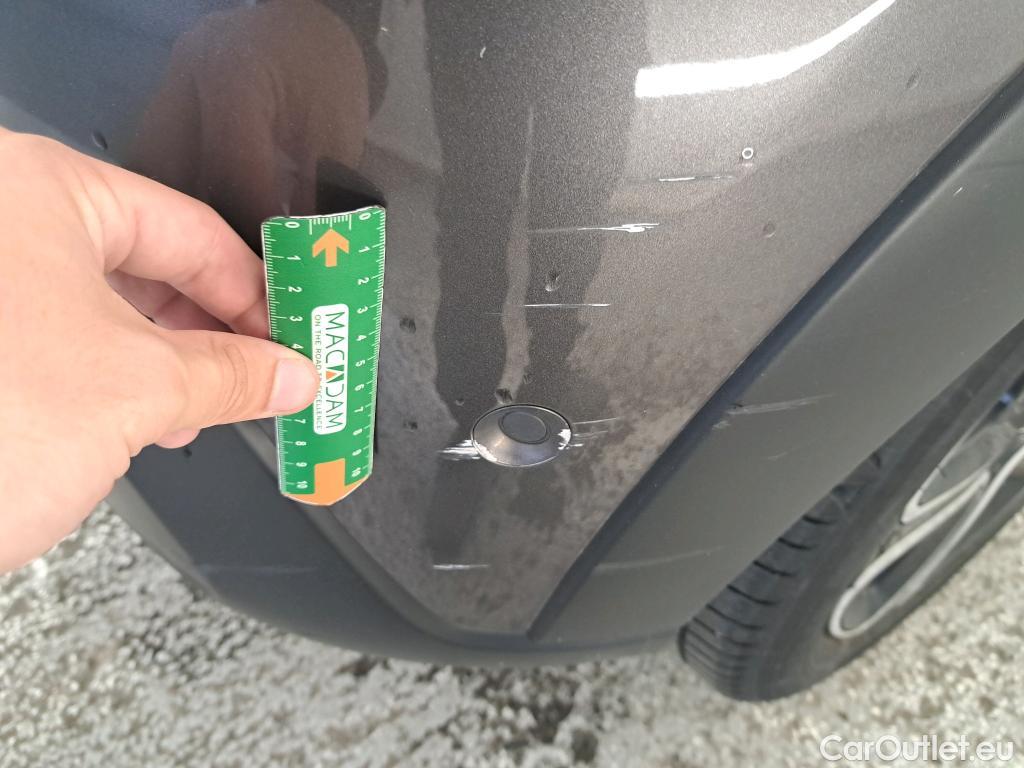  Citroen  C3 CITROEN  / 2016 / 5P / Berline PureTech 110 S&S BVM6 Shine Business #2
