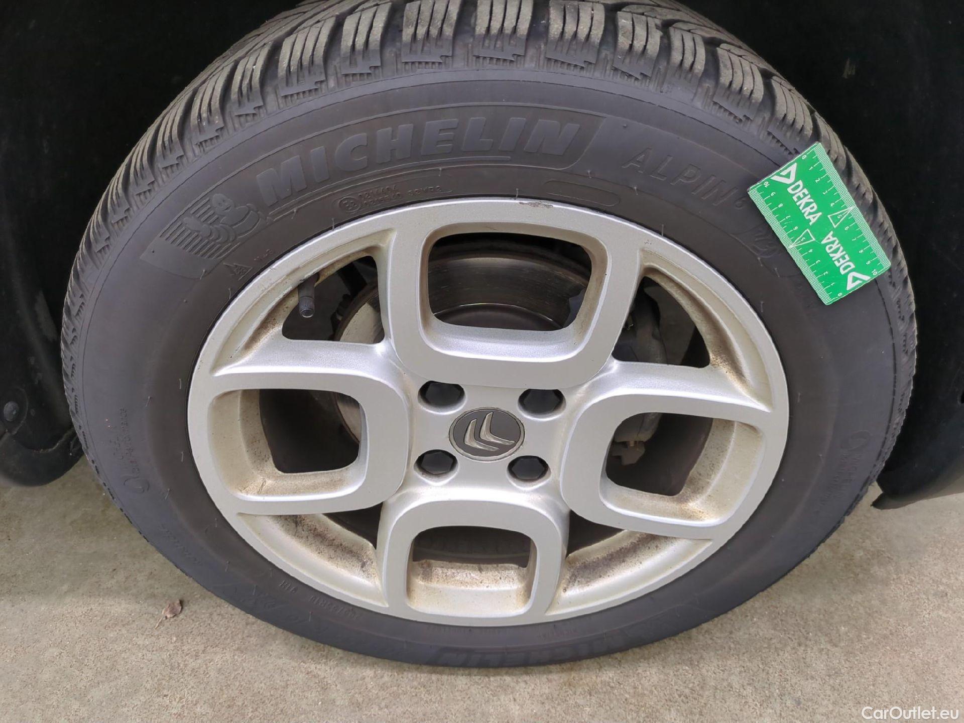 Citroen  C4 Cactus  Feel Business 1.5 BlueHDi 100CV BVM6 E6d #3