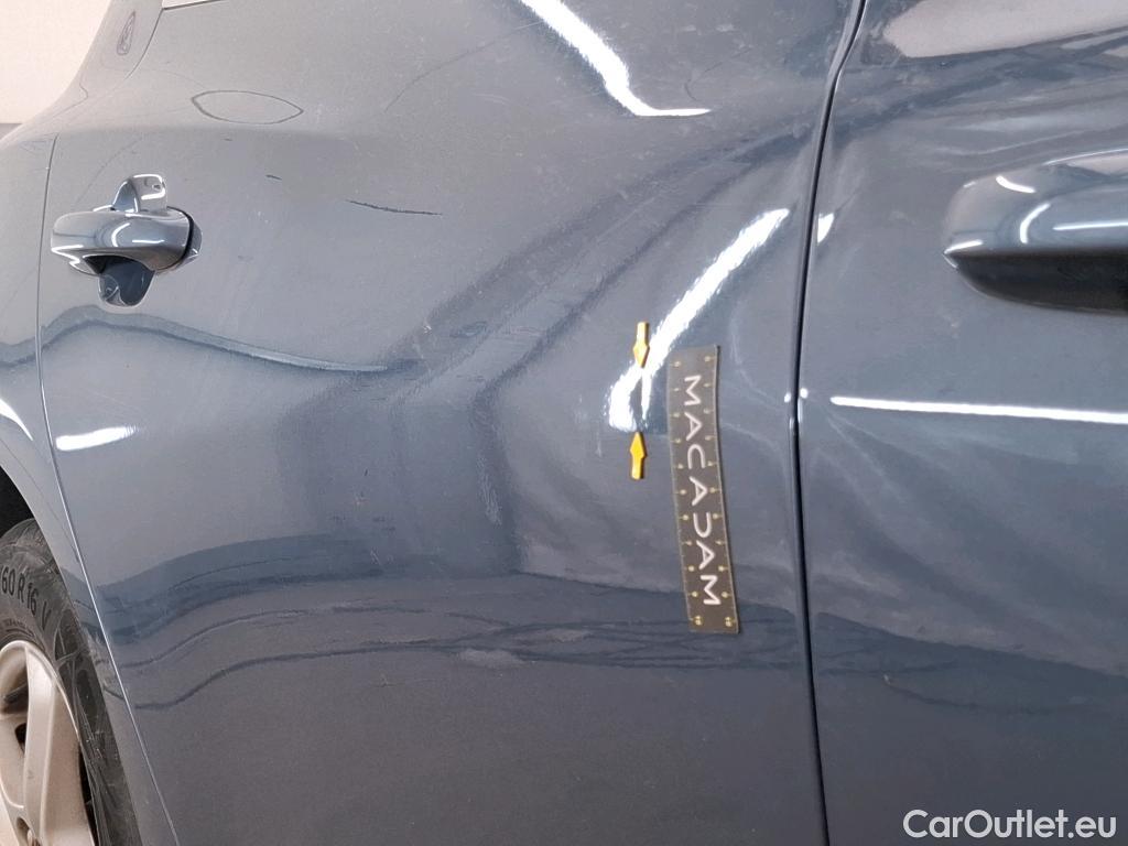  Ford  Focus FORD  / 2018 / 5P / Berline 5P - 1.5 EcoBlue 120 S&S Trend Business #28