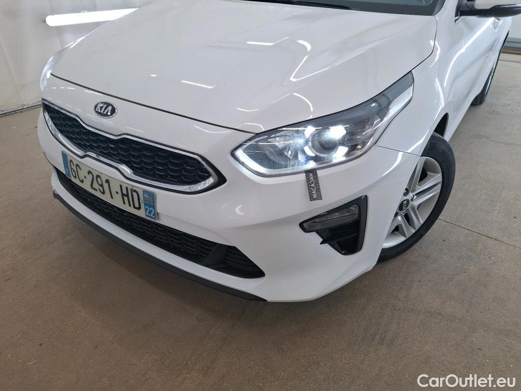  KIA  Cee'd KIA ceed SW / 2018 / 5P / Break 1.6 CRDI 136 ISG MHEV ACTIVE SW DCT7 #13