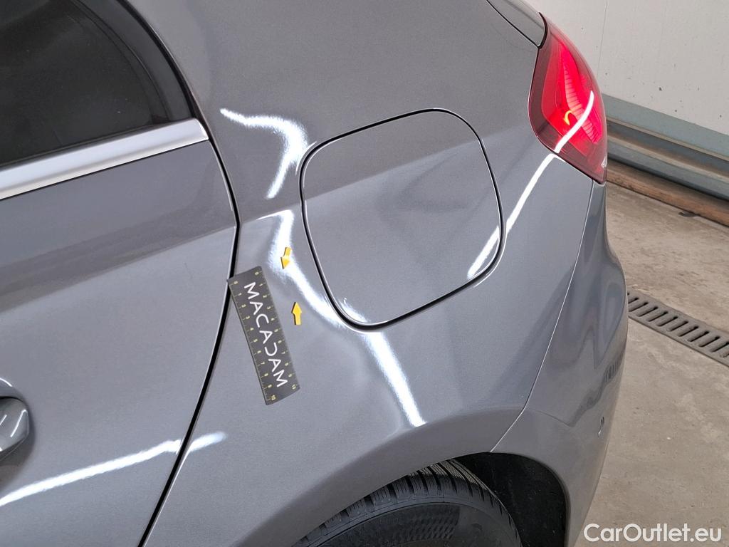  Mercedes  A-Klasse MERCEDES-BENZ Classe A Compact / 2018 / 5P / Berline A 200 d Business Line 8G-DCT #6