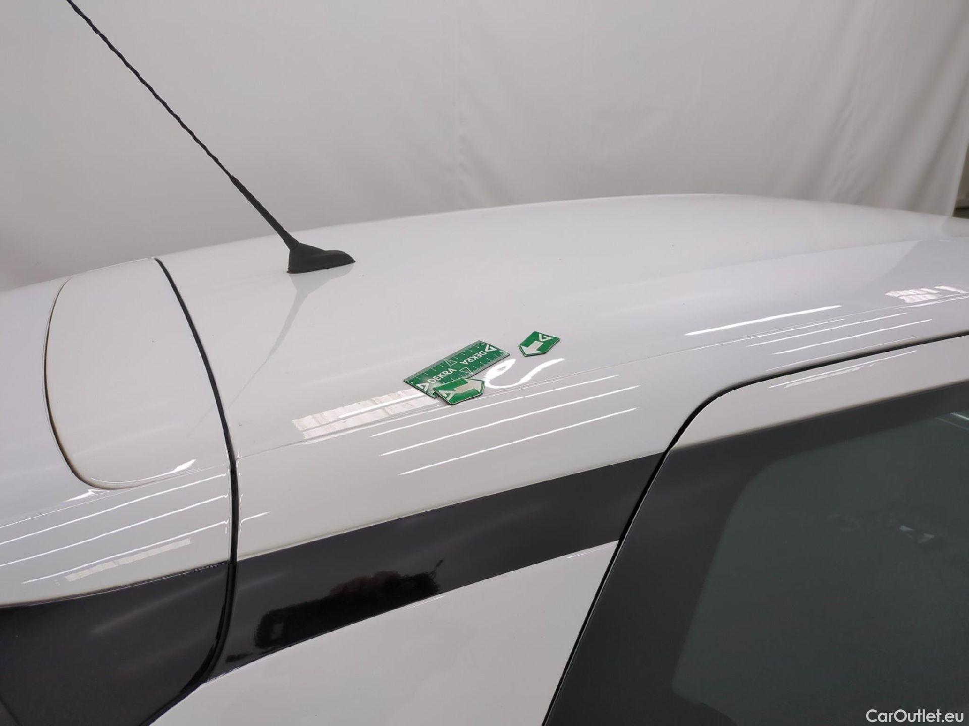  Citroen  C4 Cactus  Feel Business 1.5 BlueHDi 100CV BVM6 E6d #18