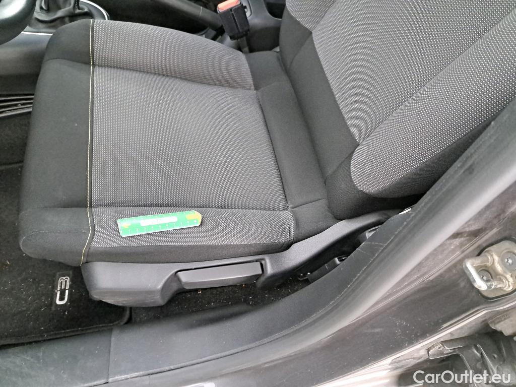  Citroen  C3 CITROEN  5p Berline PureTech 110 S&S BVM6 Shine Business #1