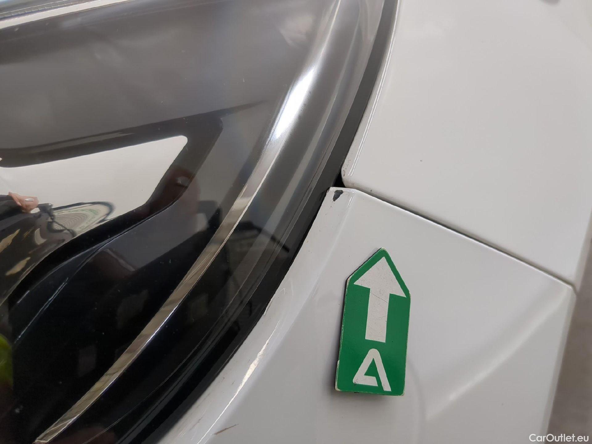  Peugeot  308  Allure Pack 1.2 PureTech 130CV BVA8 E6d #24