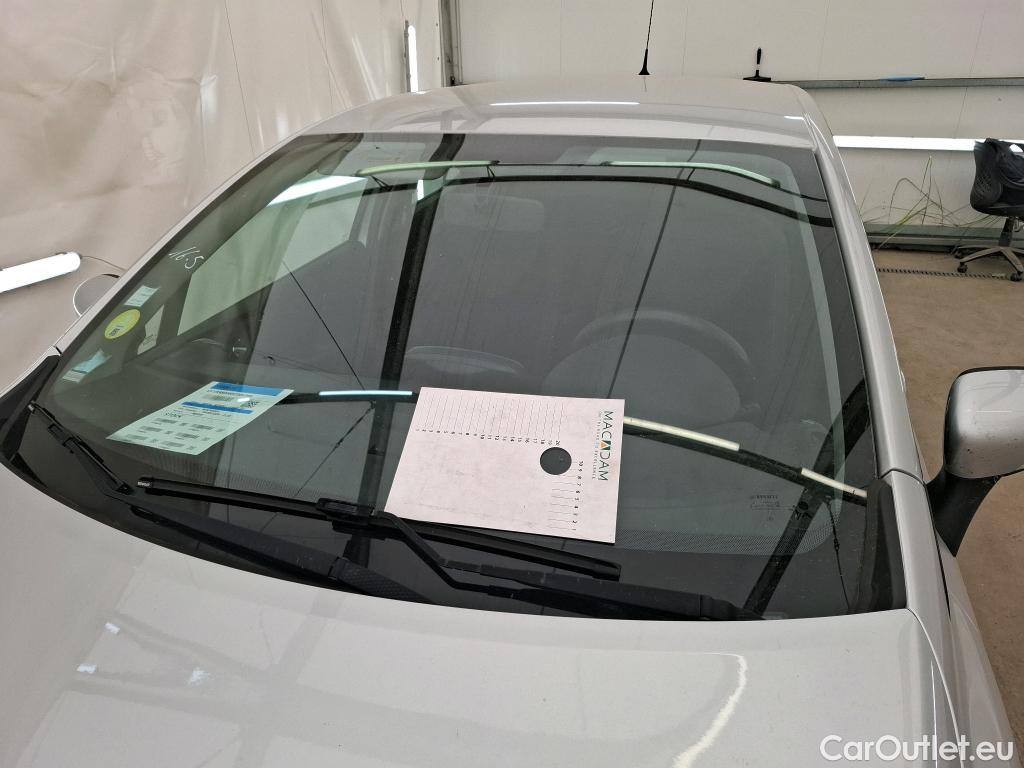  Renault  Clio  IV Business 1.5 dCi 90CV BVM5 E6 #1